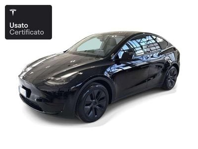 Usata Tesla Model Y RWD 203 kW (277 CV) 2025 Solid black SUV