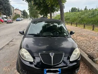 Usata Lancia Ypsilon 60 CV (44 kW) 2007 Utilitaria
