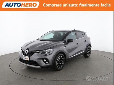 Usata Renault Captur Techno 93 CV (68 kW) 2022 Grigio SUV