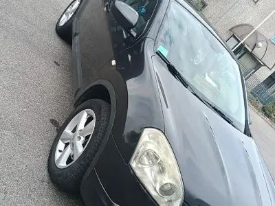Usata Nissan Qashqai 2009 Nero SUV