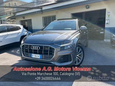 Usata Audi Q8 S-Line 286 CV (210 kW) 2019 Grigio SUV
