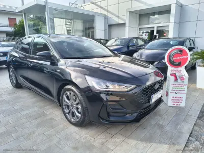 Usata Ford Focus ST-Line X 120 CV (88 kW) 2022 Nero Berlina