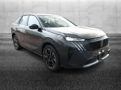 Usata Peugeot 3008 Allure 145 CV (106 kW) 2024 Grigio SUV