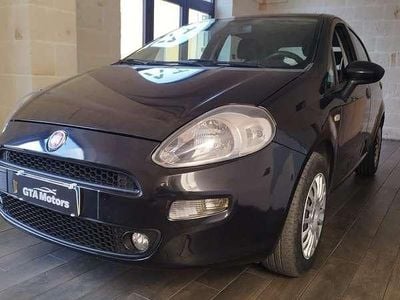 Usata Fiat Grande Punto 75 CV (55 kW) 2015 Nero Utilitaria