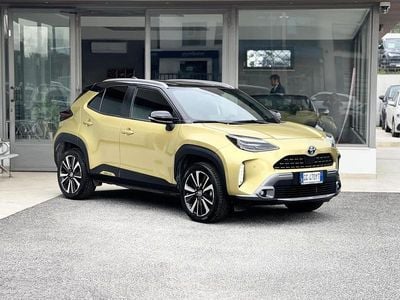 Usata Toyota Yaris Cross 92 CV (67 kW) 2021 Giallo SUV