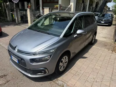 Usata Citroën C4 SpaceTourer Business Class 131 CV (96 kW) 2020 Grigio Monovolume