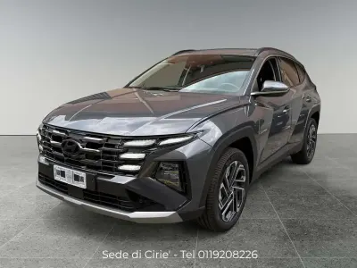 Nuova Hyundai Tucson 215 CV (158 kW) 2025 Grigio SUV