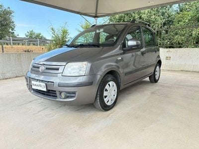 Usata Fiat Panda Dynamic 60 CV (44 kW) 2010 Grigio Utilitaria