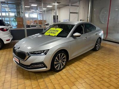 Usata Skoda Octavia Style 150 CV (110 kW) 2021 Argento brillante / metallizzato Berlina