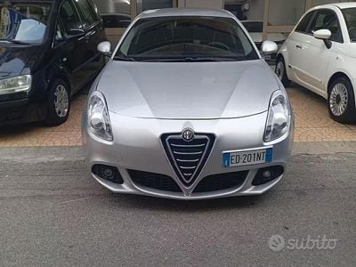 Usata Alfa Romeo Giulietta Exclusive 170 CV (125 kW) 2010 Grigio Utilitaria