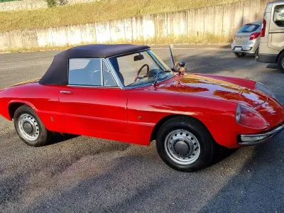 Usata Alfa Romeo Spider Veloce 116 CV (85 kW) 1968 Rosso Cabrio