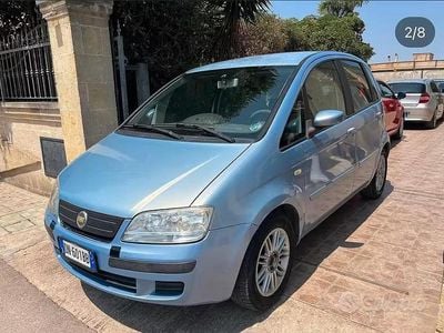 Usata Fiat Idea 95 CV (69 kW) 2003 Blu Monovolume