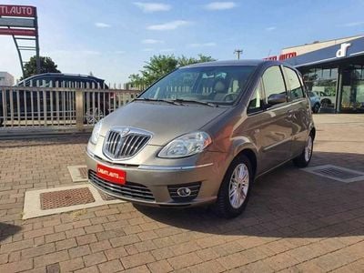 Usata Lancia Musa 78 CV (57 kW) 2009 Grigio Monovolume