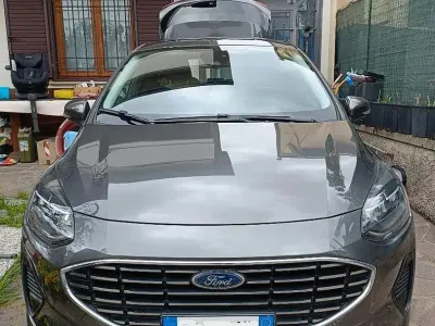 Occasion Ford Fiesta 70 ch (51 kW) 2023 Gris Citadine