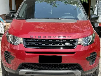 Usata Land Rover Discovery 5 150 CV (110 kW) 2017 Rosso SUV