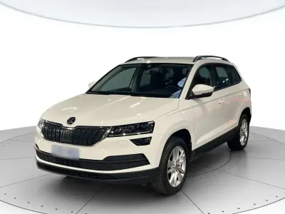 Usata Skoda Karoq Executive 116 CV (85 kW) 2021 Bianco SUV