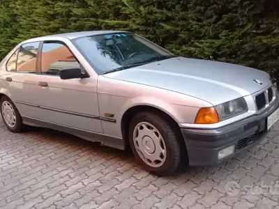 Usata BMW 316 102 CV (75 kW) 1995 Grigio Berlina