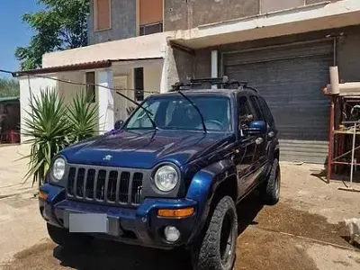 Usata Jeep Cherokee 163 CV (119 kW) 2004 Blu SUV