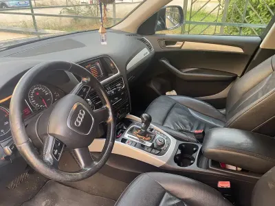 Usata Audi Q5 Advanced 170 CV (125 kW) 2010 Nero SUV