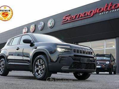 Nuova Jeep Avenger Longitude 101 CV (74 kW) 2025 Nero volcano SUV