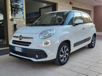 Begagnad Fiat 500L Mirror 95 HK (69 kW) 2020 Vit Minibuss