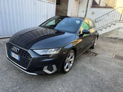 Usata Audi A3 Ambiente 116 CV (85 kW) 2021 Grigio Berlina