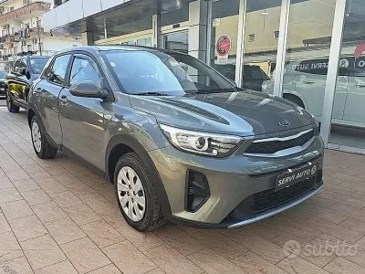 Usata Kia Stonic Urban 84 CV (61 kW) 2021 Grigio SUV