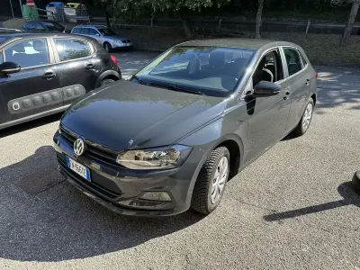 Usata VW Polo Trendline 80 CV (58 kW) 2018 Grigio Utilitaria