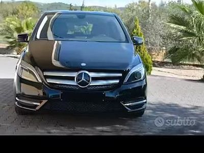 Usata Mercedes B200 2013 Nero Monovolume