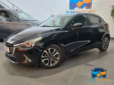 Usata Mazda 2 Exceed 90 CV (66 kW) 2018 Nero Utilitaria
