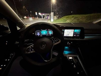 Usata VW Golf VIII Life 131 CV (96 kW) 2021 Nero Berlina