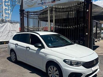 Gebraucht Fiat Tipo Pop 120 PS (88 kW) 2019 Weiß Van