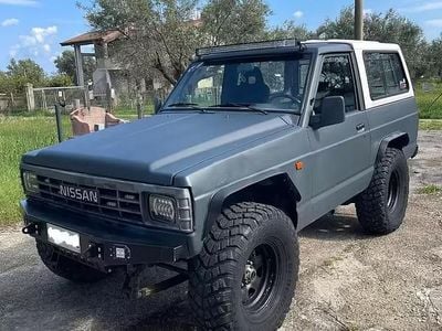 Używany Nissan Patrol 95 KM (69 kW) 1991 Szary SUV