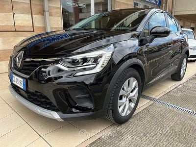 Usata Renault Captur Business 101 CV (74 kW) 2020 Nero SUV