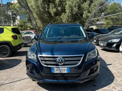 Usata VW Tiguan Sportline 140 CV (102 kW) 2011 Blu SUV