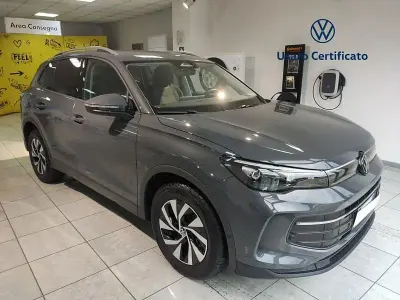 Nuova VW Tiguan Edition 130 CV (95 kW) 2026 Dolphin grey SUV