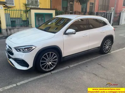 Usata Mercedes GLA200 Premium 150 CV (110 kW) 2021 Bianco SUV