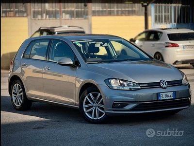 Usata VW Golf VII Executive 110 CV (80 kW) 2017 Grigio Berlina