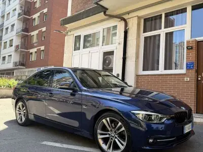 Usata BMW 318 Sport Line 150 CV (110 kW) 2016 Berlina