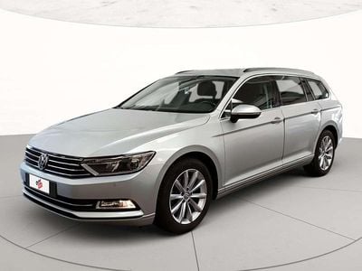 Usata VW Passat Business 150 CV (110 kW) 2019 8e reflex silver metallizzato Station wagon