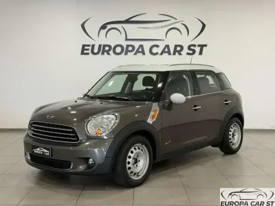 Usata Mini Cooper D Countryman 111 CV (81 kW) 2012 Marrone SUV