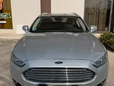 Usata Ford Mondeo 180 CV (132 kW) 2017 Grigio Station wagon