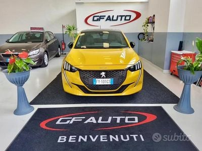 Usata Peugeot 208 GT 110 CV (80 kW) 2019 Giallo Utilitaria