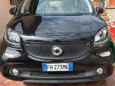 Usata Smart ForFour 2017 Nero Utilitaria