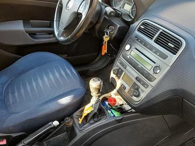 Usata 2009 Fiat Grande Punto Utilitaria | 2800 €