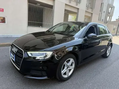 Usata Audi A3 Admired 150 CV (110 kW) 2020 Nero Berlina