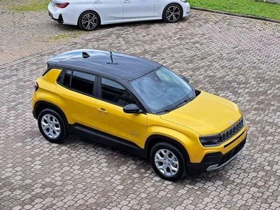 Usata Jeep Avenger Altitude 101 CV (74 kW) 2024 Giallo SUV