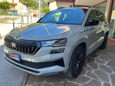Usata Skoda Karoq Executive 150 CV (110 kW) 2024 Beige SUV