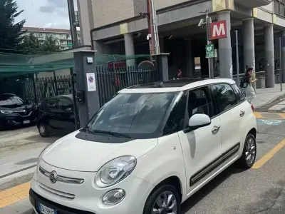Usata Fiat 500L Lounge 95 CV (69 kW) 2014 Bianco Monovolume