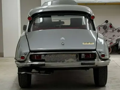 Usata Citroën DS 125 CV (91 kW) 1972 Grigio Berlina